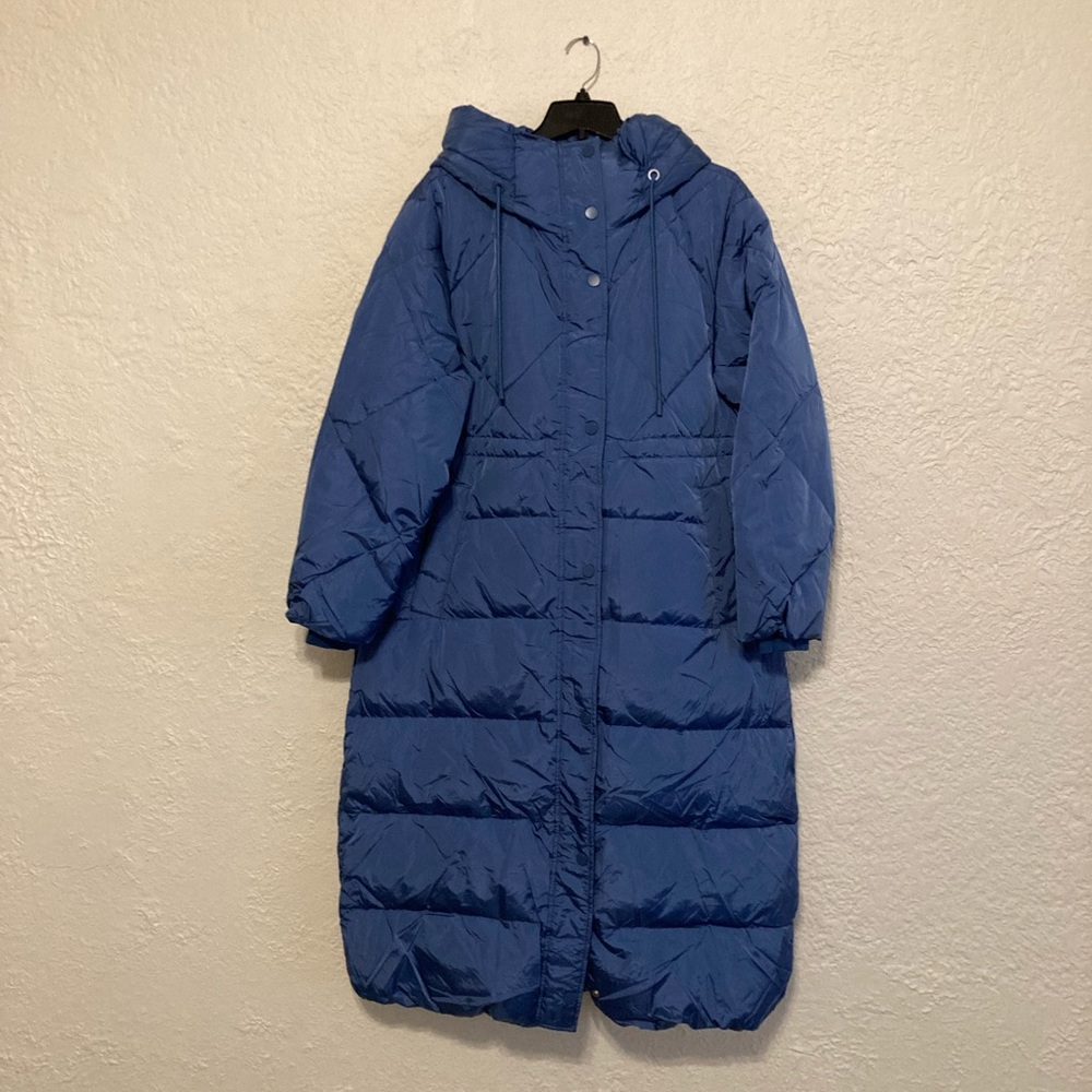 Blue Hooded Puffer Coat L